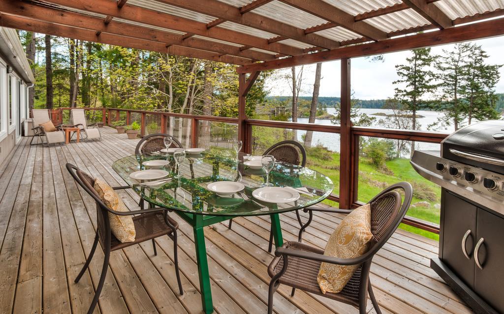 Gowlland Harbour Resort Heriot Bay Ruang foto