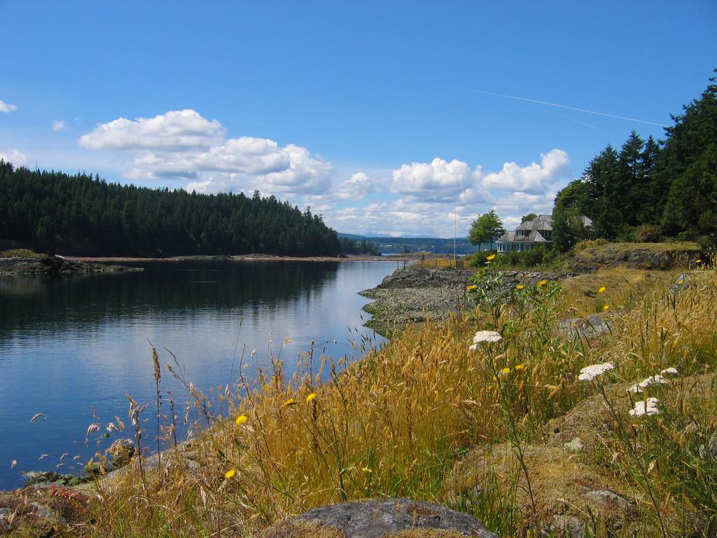 Gowlland Harbour Resort Heriot Bay Bagian luar foto