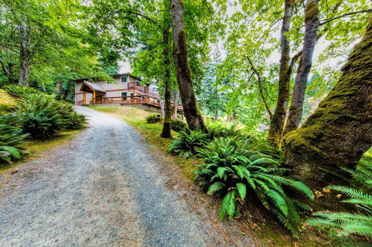 Gowlland Harbour Resort Heriot Bay Bagian luar foto